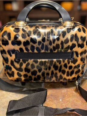 Triforce leopard print hard shell travel 
Cosmetic Case